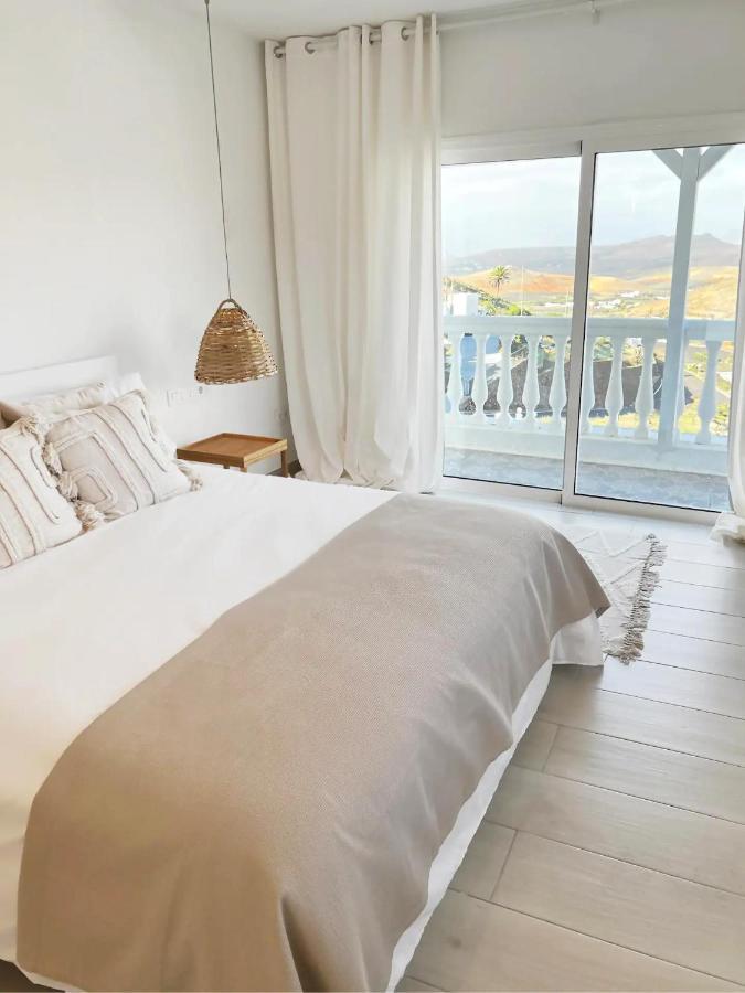 Las Nieves Suites Teguise  Exterior photo