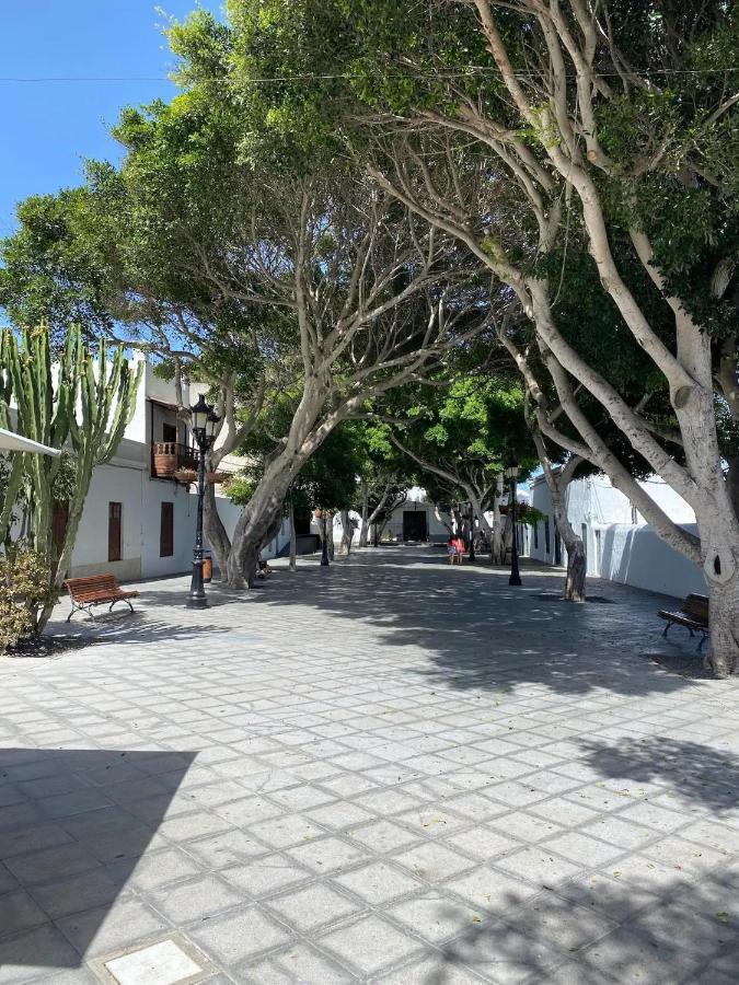 Las Nieves Suites Teguise  Exterior photo
