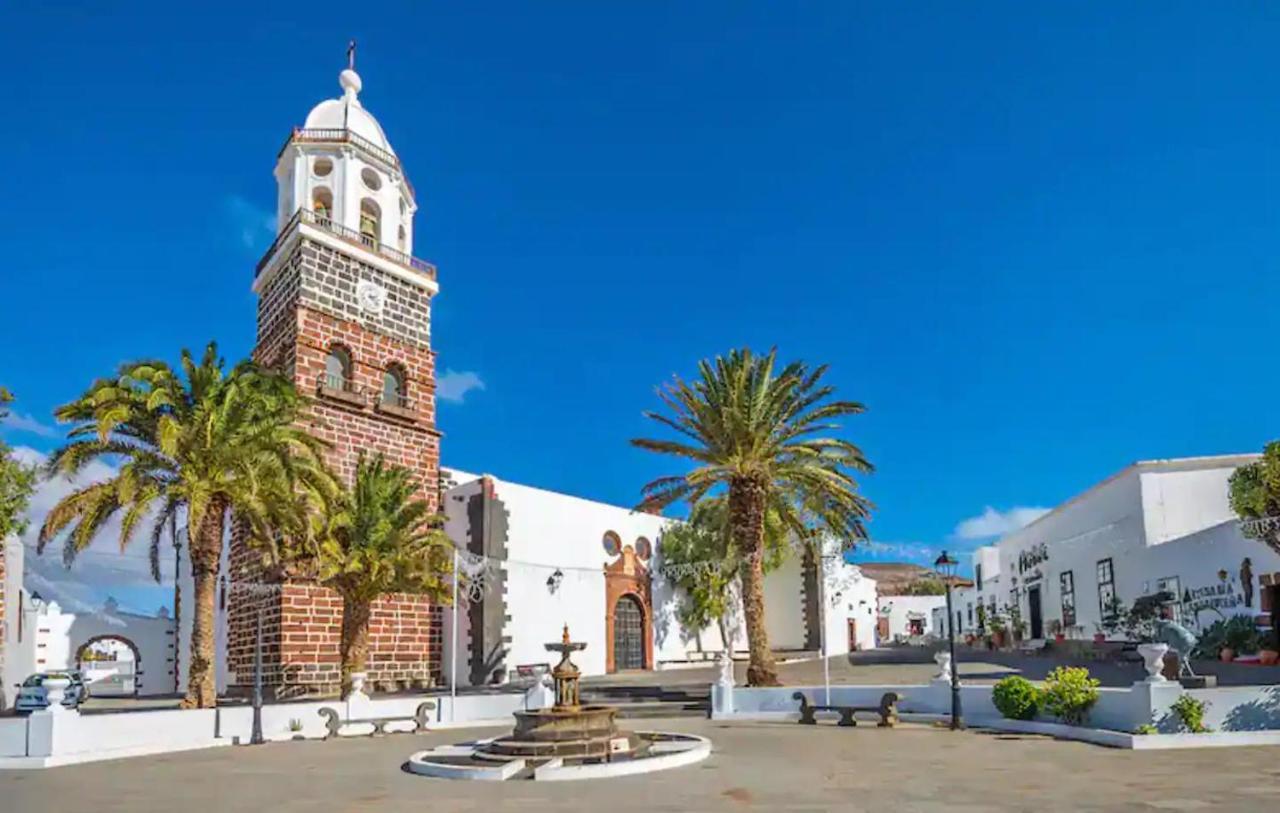 Las Nieves Suites Teguise  Exterior photo